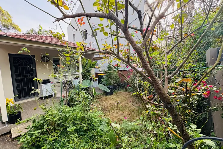 Wemyss Street, Enmore NSW 2042