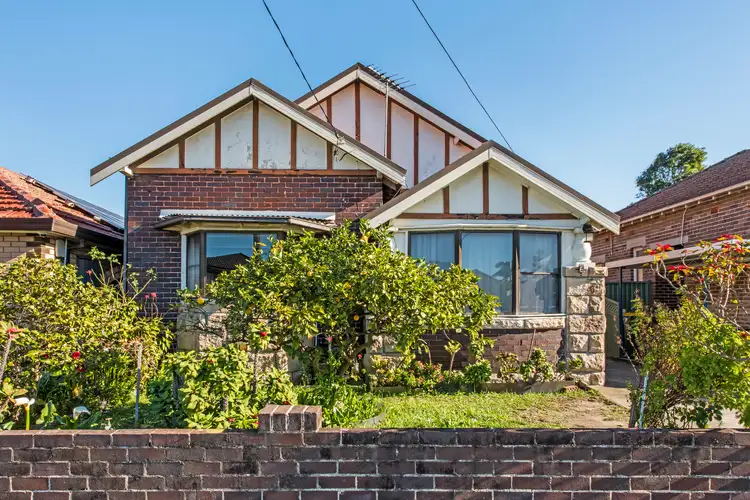 6 Singleton Street, Earlwood NSW 2206