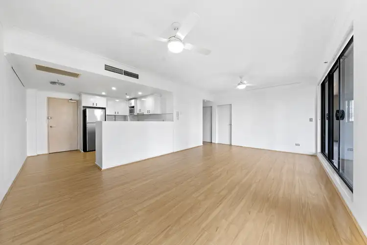 1105/242 Elizabeth Street