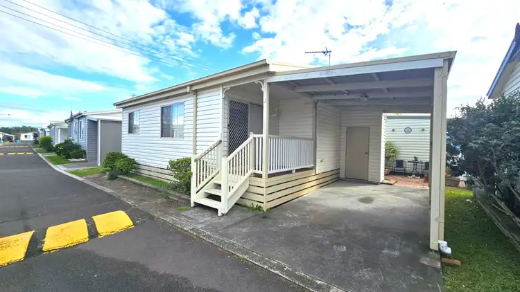 4/14th Avenu Osborne Parade, Warilla NSW 2528