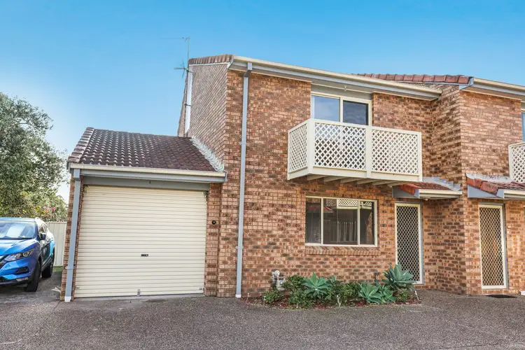 1/11 Commerce Drive, Lake Illawarra NSW 2528