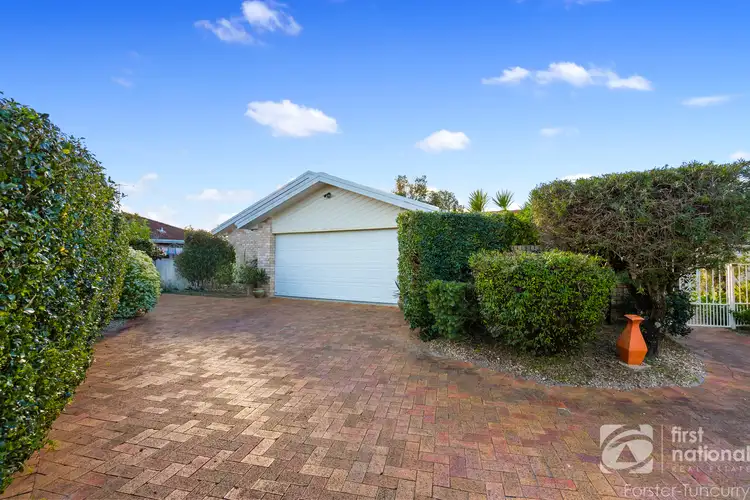 3/6a Wallamba Close, Tuncurry NSW 2428