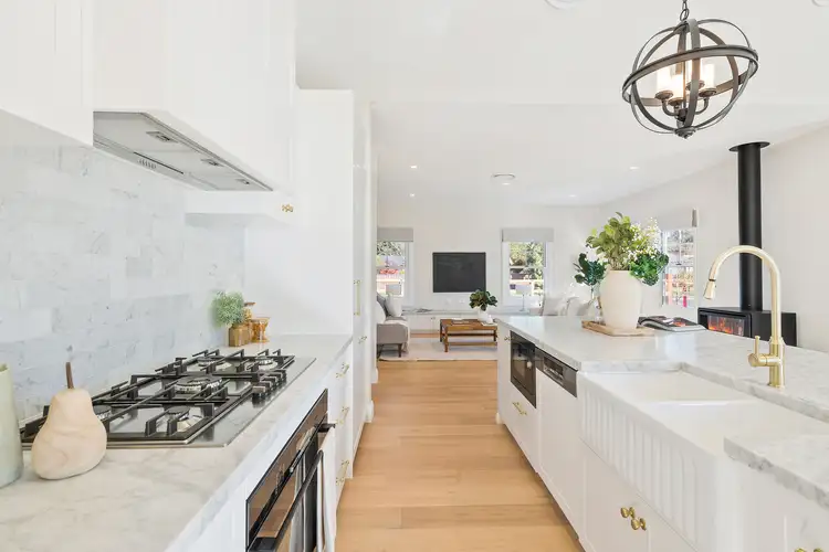 1 Wycliffe Place, Bowral NSW 2576