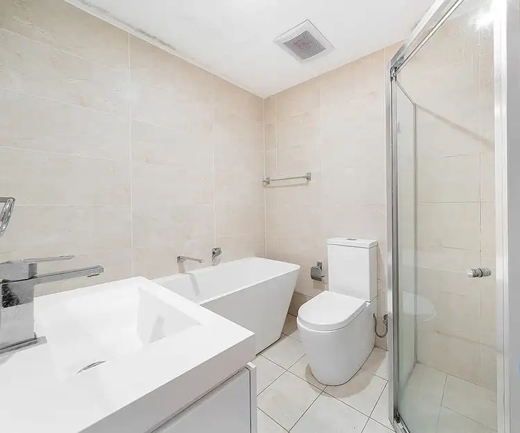 Fourth view of Homely unit listing, 18/6-14 Park Road, Auburn NSW 2144