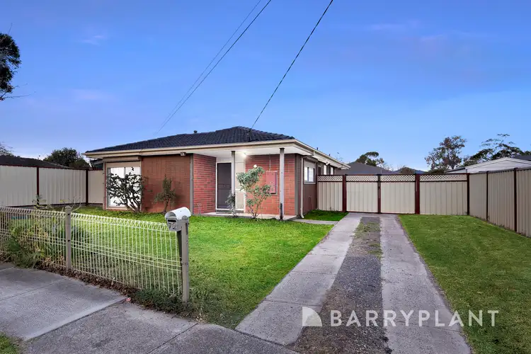 72 Oakwood Road, Albanvale VIC 3021