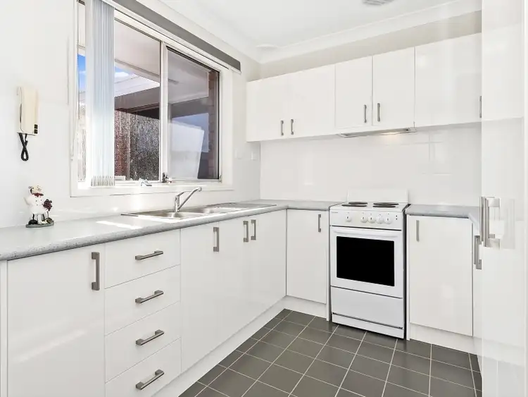 3/142 Pur Pur Avenue, Lake Illawarra NSW 2528