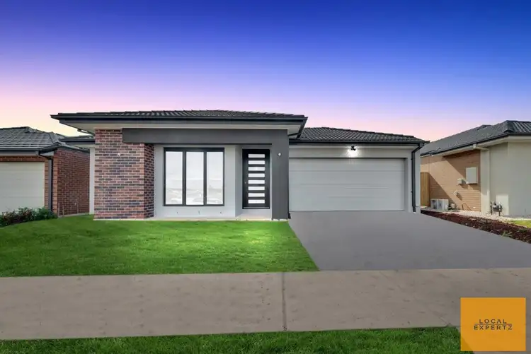 14 Nash Boulevard, Rockbank VIC 3335