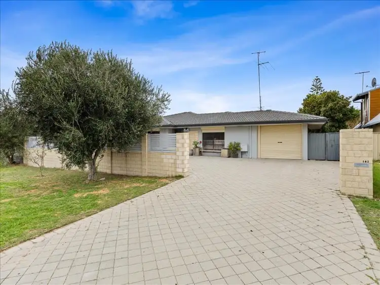 182 McLarty Road, Halls Head WA 6210