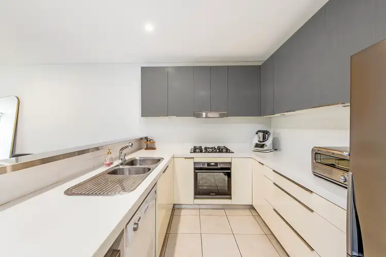 Second view of Homely apartment listing, 63/4 Alexandra Drive, Camperdown NSW 2050