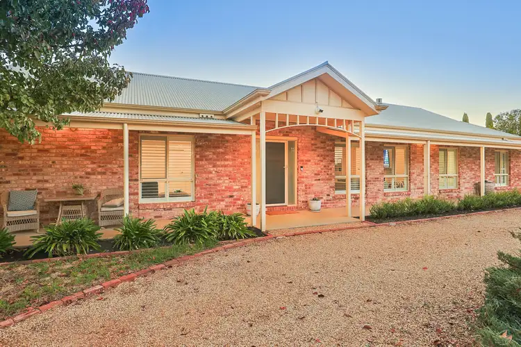 Second view of Homely house listing, 152 McEdward Street, Birdwoodton VIC 3505