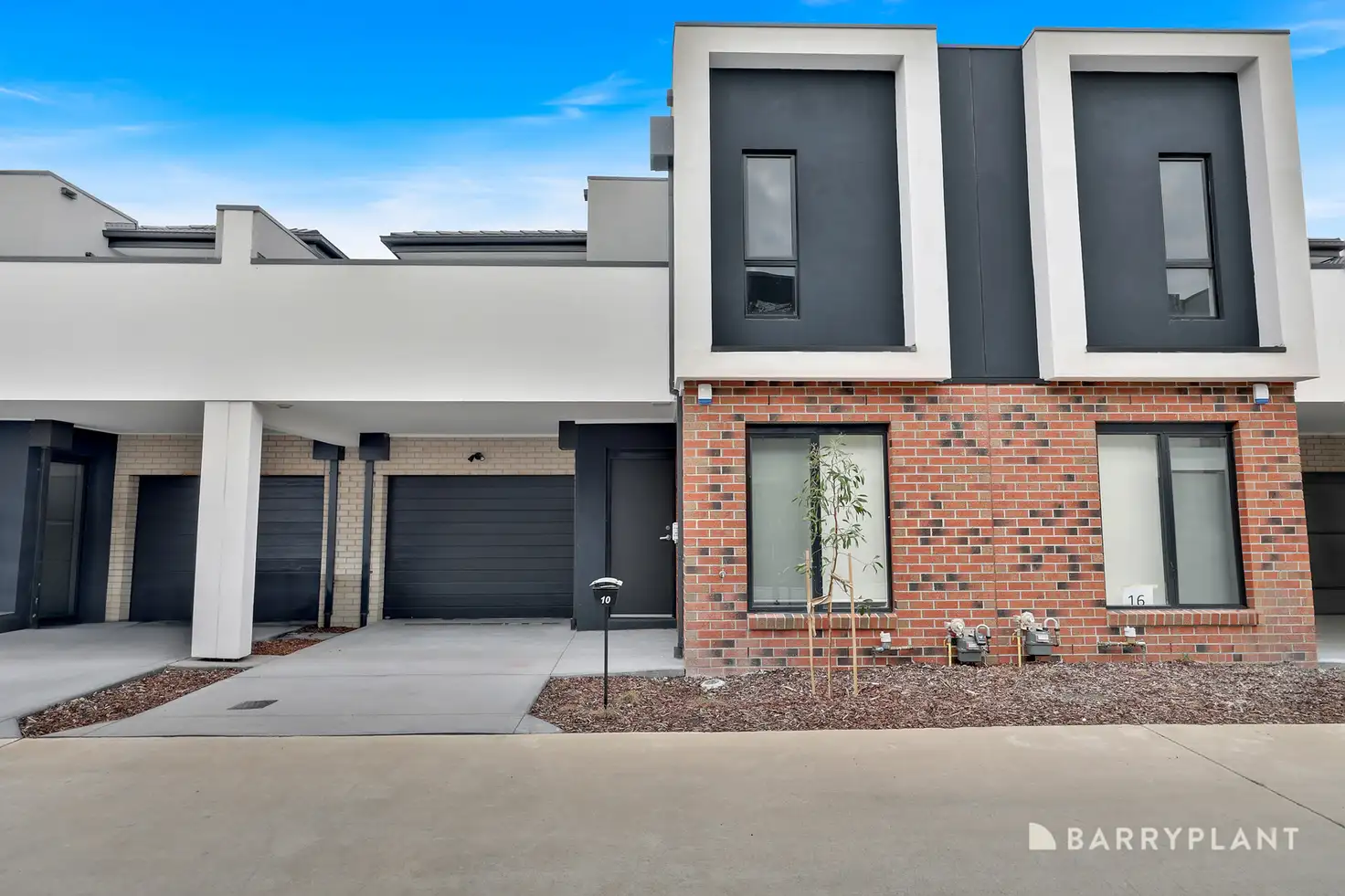 Main view of Homely townhouse listing, 10 Midnight Circuit, South Morang VIC 3752