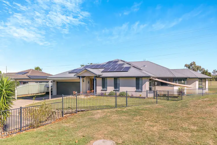50 The Grange, Tamworth NSW 2340