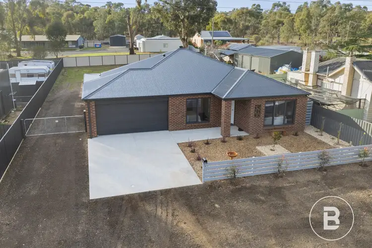 16 High Street, Avoca VIC 3467