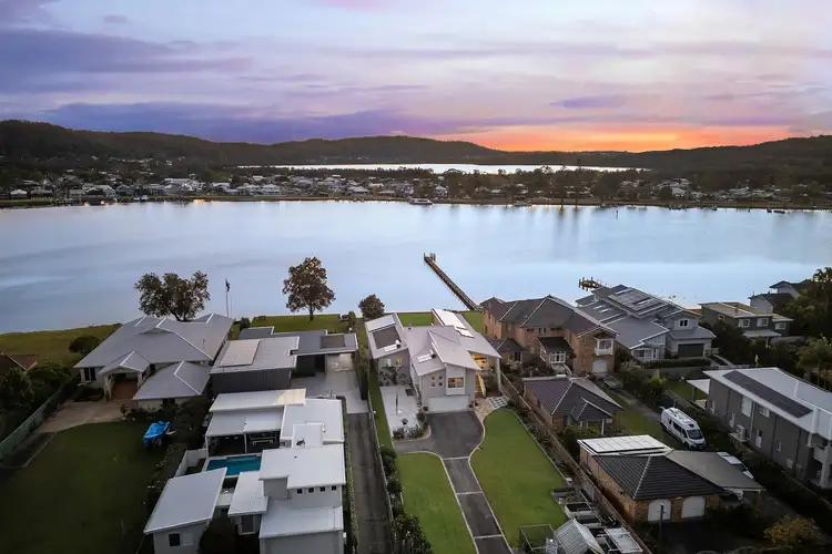 62 Sorrento Road, Empire Bay NSW 2257