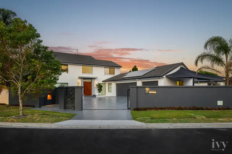 7 Kavieng Crescent, Runaway Bay QLD 4216