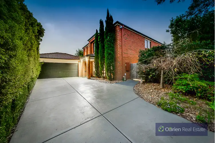 3 Holder Place, Berwick VIC 3806