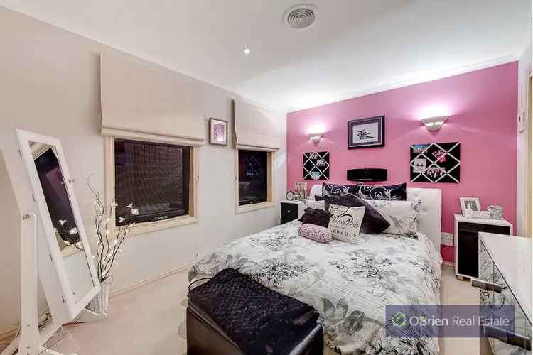 Fifth view of Homely house listing, 3 Holder Place, Berwick VIC 3806
