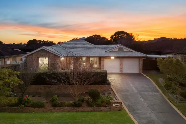 15 Alyce Close, Bolwarra Heights NSW 2320