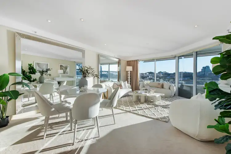 Third view of Homely apartment listing, 77/1 Macquarie Street, Sydney NSW 2000