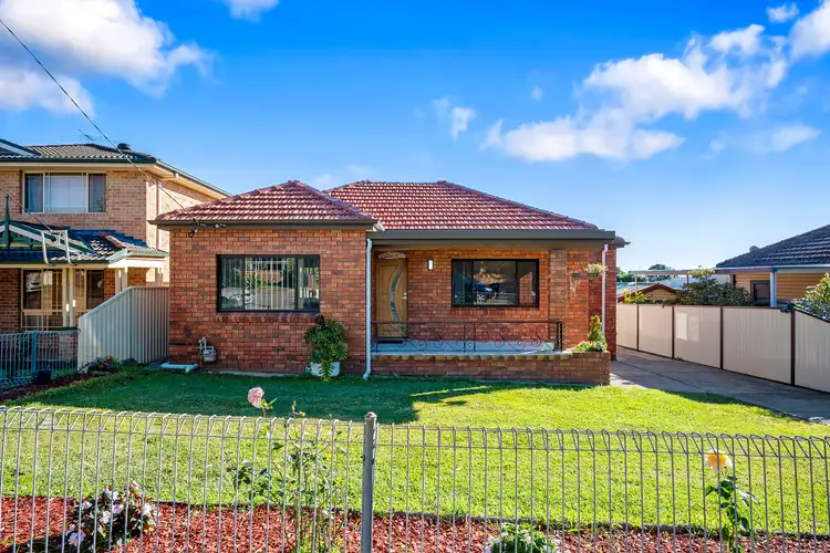 71 Gordon Road, Auburn NSW 2144