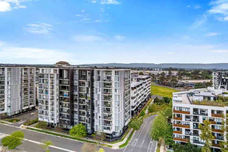 601/8 Aviators Way, Penrith NSW 2750