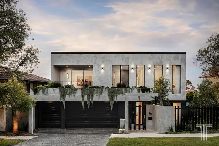 16 Indus Street, Camp Hill QLD 4152