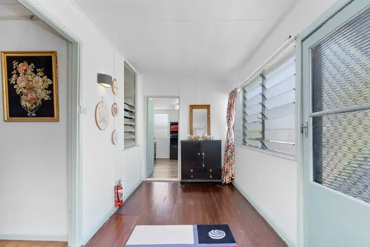 Second view of Homely house listing, 10 Weinholt Street, Allenstown QLD 4700