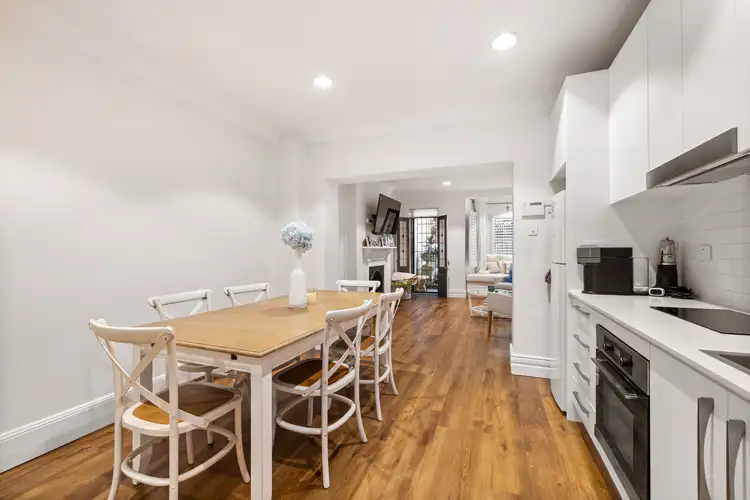 Third view of Homely apartment listing, 1/6-8 Rockwall Crescent, Potts Point NSW 2011