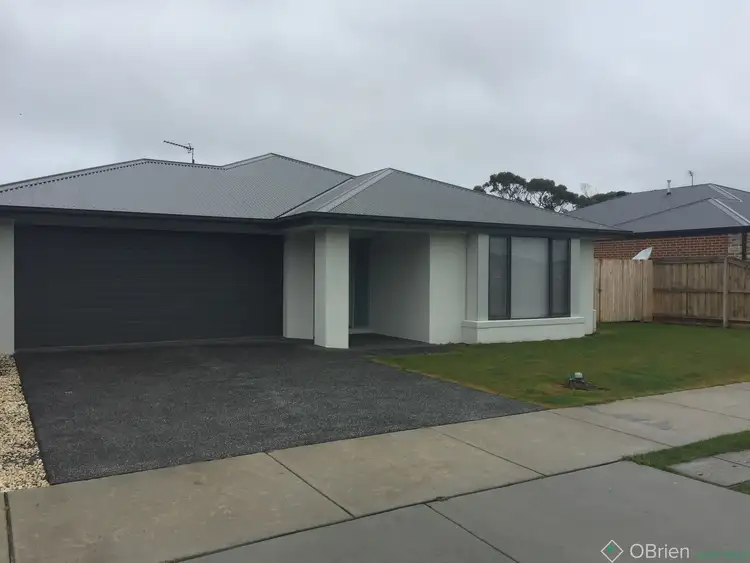 7 Cliffy Place, Inverloch VIC 3996
