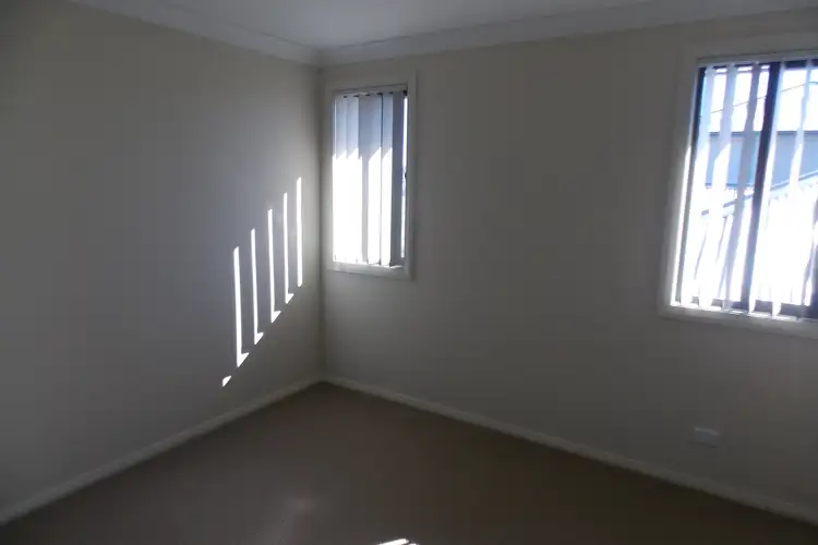 Fifth view of Homely house listing, 35 Barrow Circuit, Jordan Springs NSW 2747