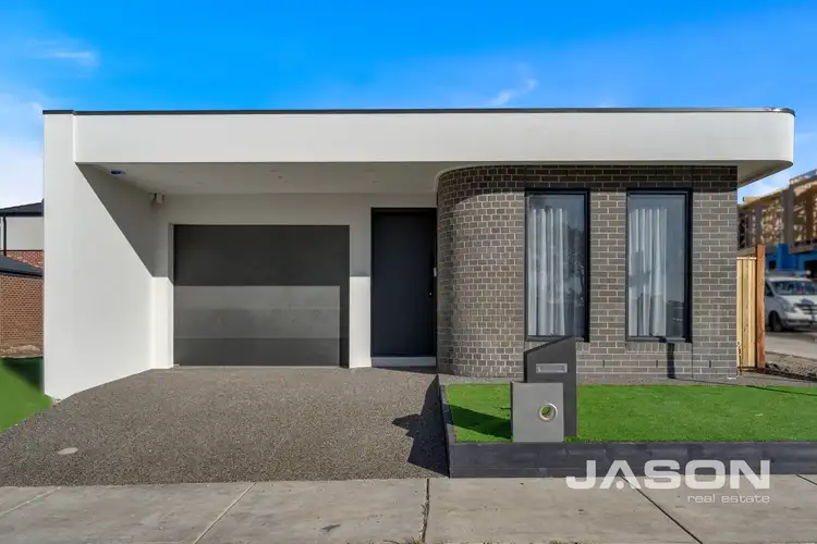 11 Stallion Court, Greenvale VIC 3059