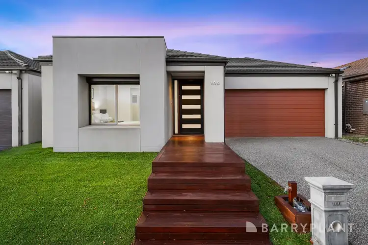 100 Hummingbird Boulevard, Tarneit VIC 3029