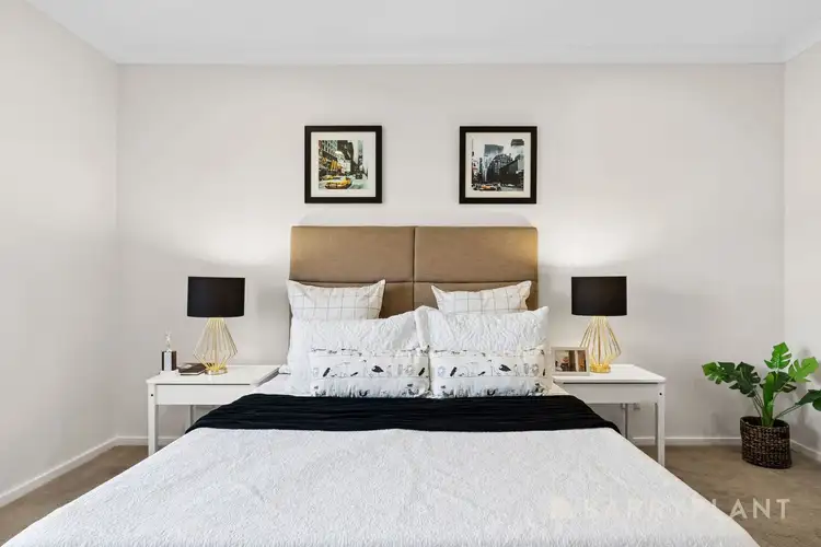 Fourth view of Homely house listing, 100 Hummingbird Boulevard, Tarneit VIC 3029