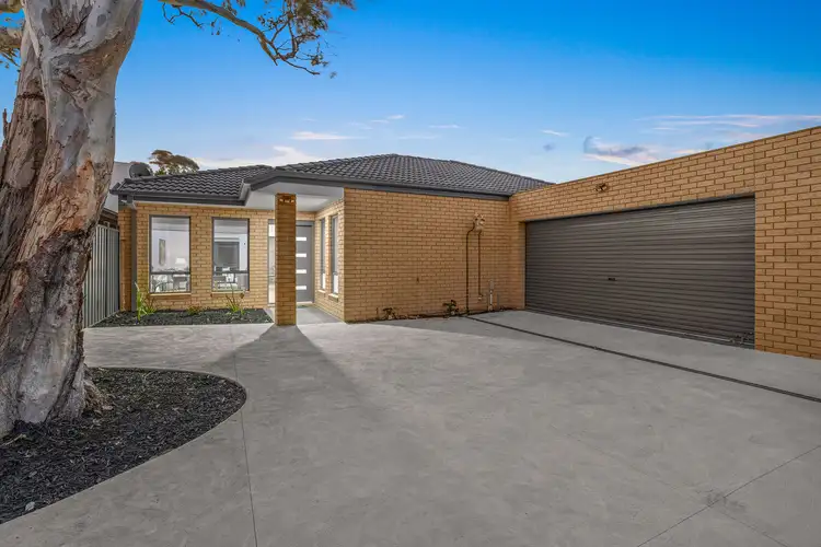 Main view of Homely unit listing, 2/47 Edithvale Road, Edithvale VIC 3196