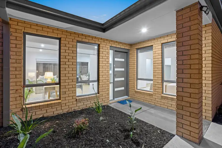 Second view of Homely unit listing, 2/47 Edithvale Road, Edithvale VIC 3196