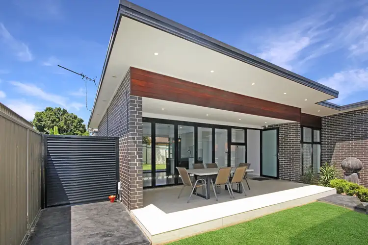 24a Brown Street, Smithfield NSW 2164