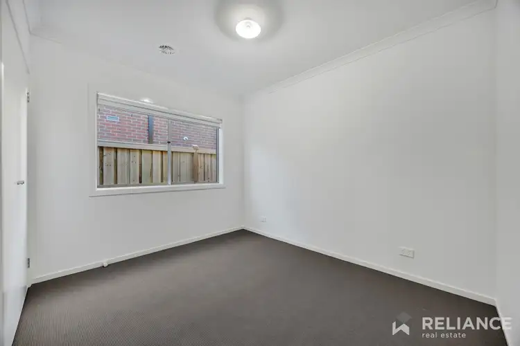 Fifth view of Homely house listing, 7 Argant Loop, Sunbury VIC 3429