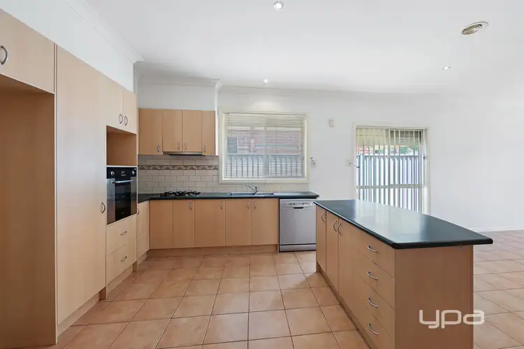 Second view of Homely house listing, 7 Clarendon Wynd, Caroline Springs VIC 3023