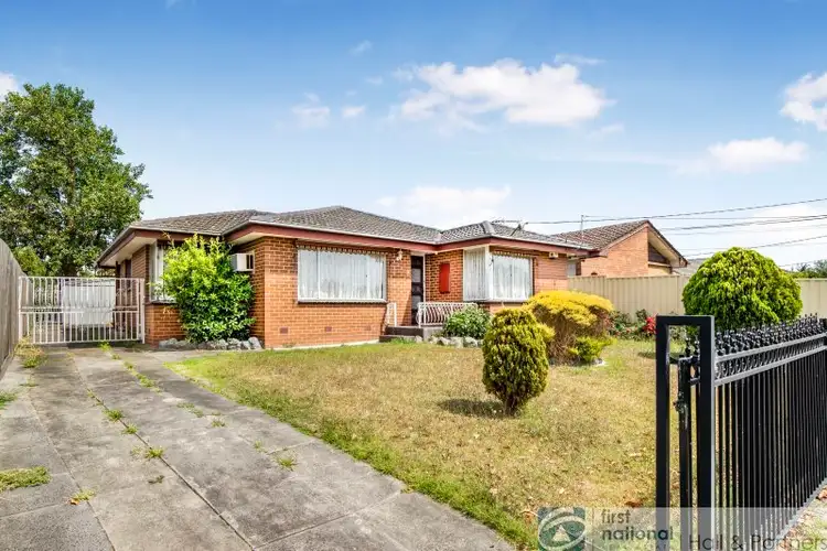 14 Downard Crescent, Dandenong North VIC 3175
