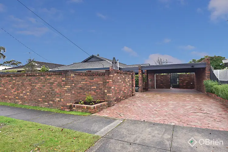 23 Grimwade Crescent, Frankston VIC 3199