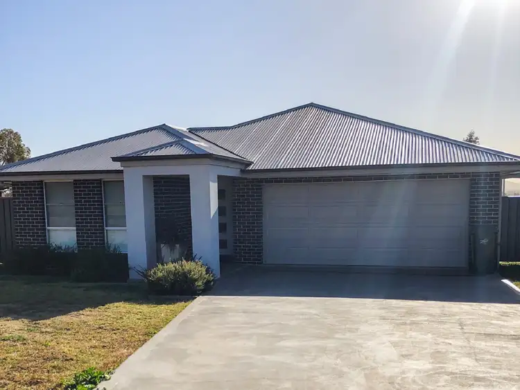 6 Winter Street, Mudgee NSW 2850