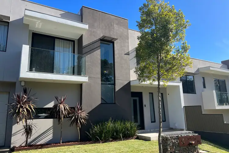 6 Taylor Place, Ermington NSW 2115