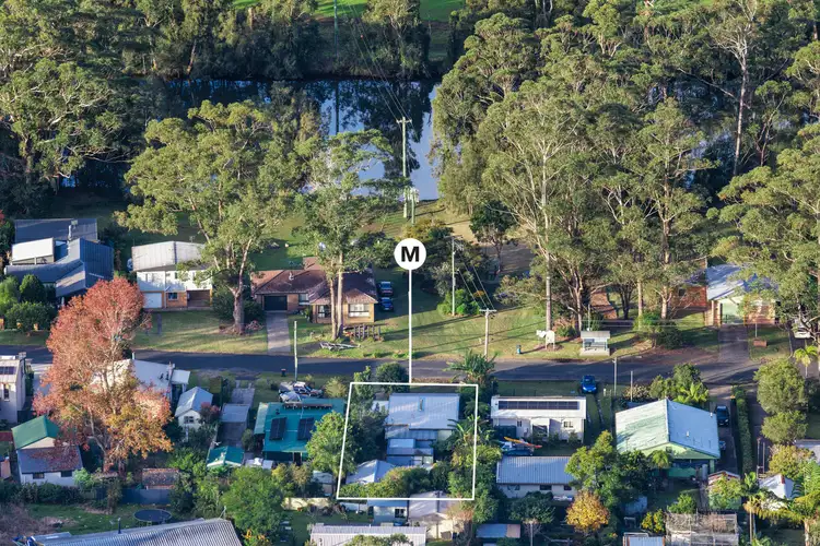 19 Anglers Parade, Fishermans Paradise NSW 2539