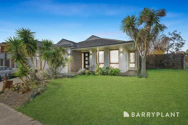 Main view of Homely house listing, 8 Sunhill Way, Berwick VIC 3806