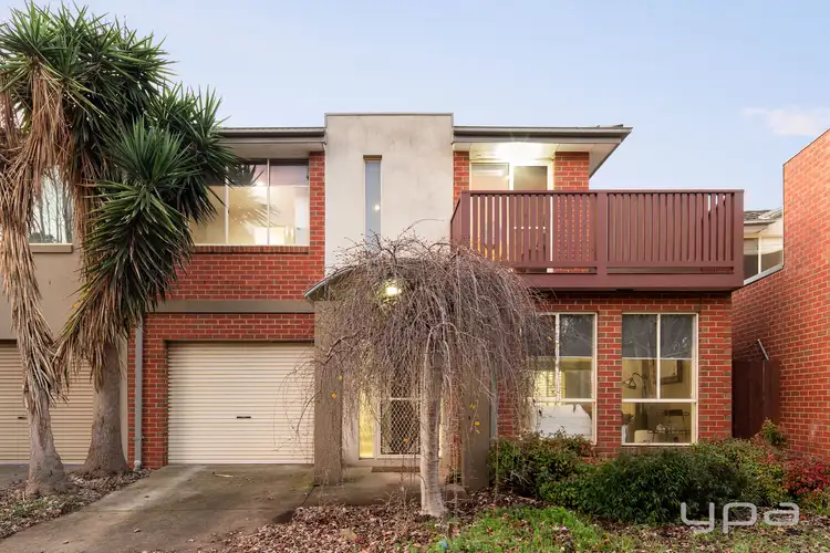 9 Almond Close, Werribee VIC 3030