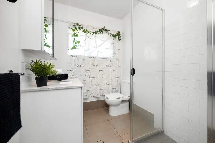 Fourth view of Homely unit listing, 5/37 Dansie Street, Greenslopes QLD 4120