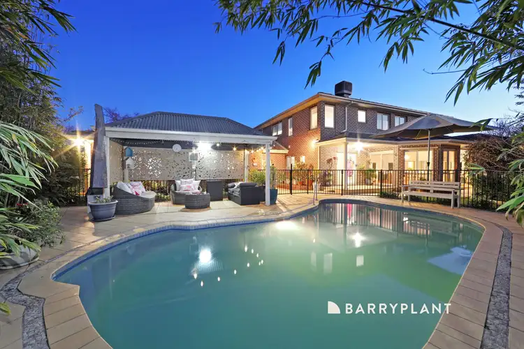 8 Grange Drive, Lysterfield VIC 3156