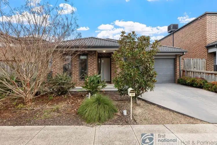 11 Bluebell Way, Keysborough VIC 3173