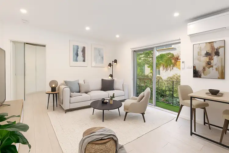 Third view of Homely apartment listing, 3/6 Holborn Avenue, Dee Why NSW 2099