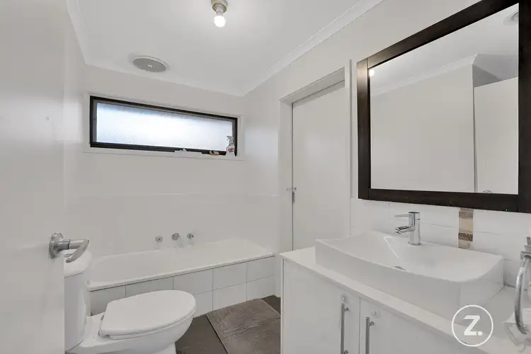 Seventh view of Homely house listing, 138 Endeavour Drive, Cranbourne North VIC 3977